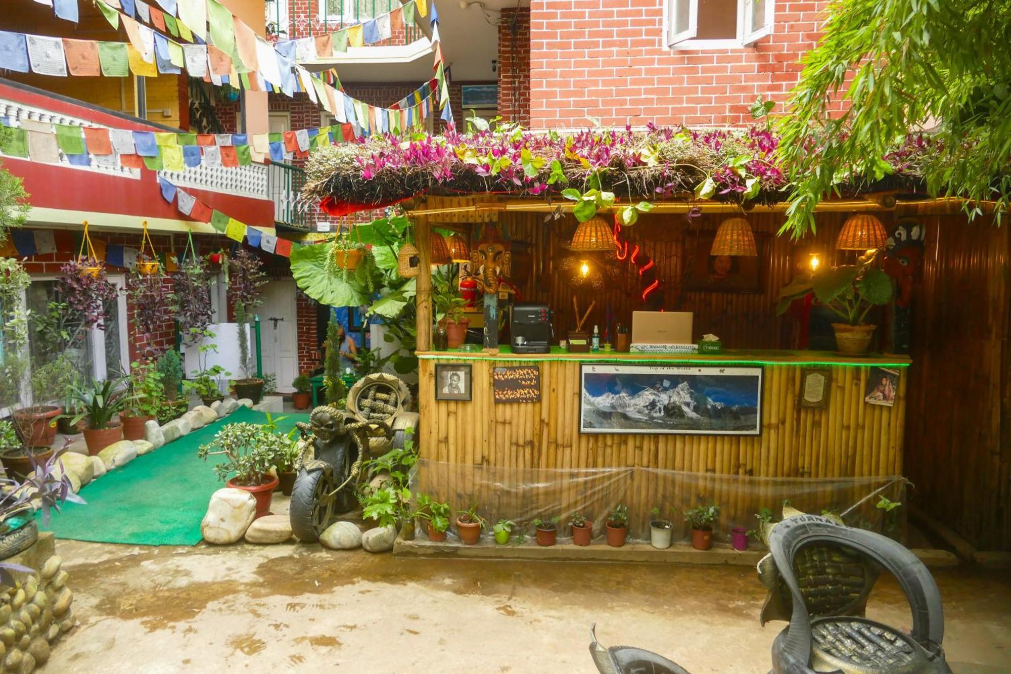 Nirvana Green Peace Home Kathmandu Buitenkant foto