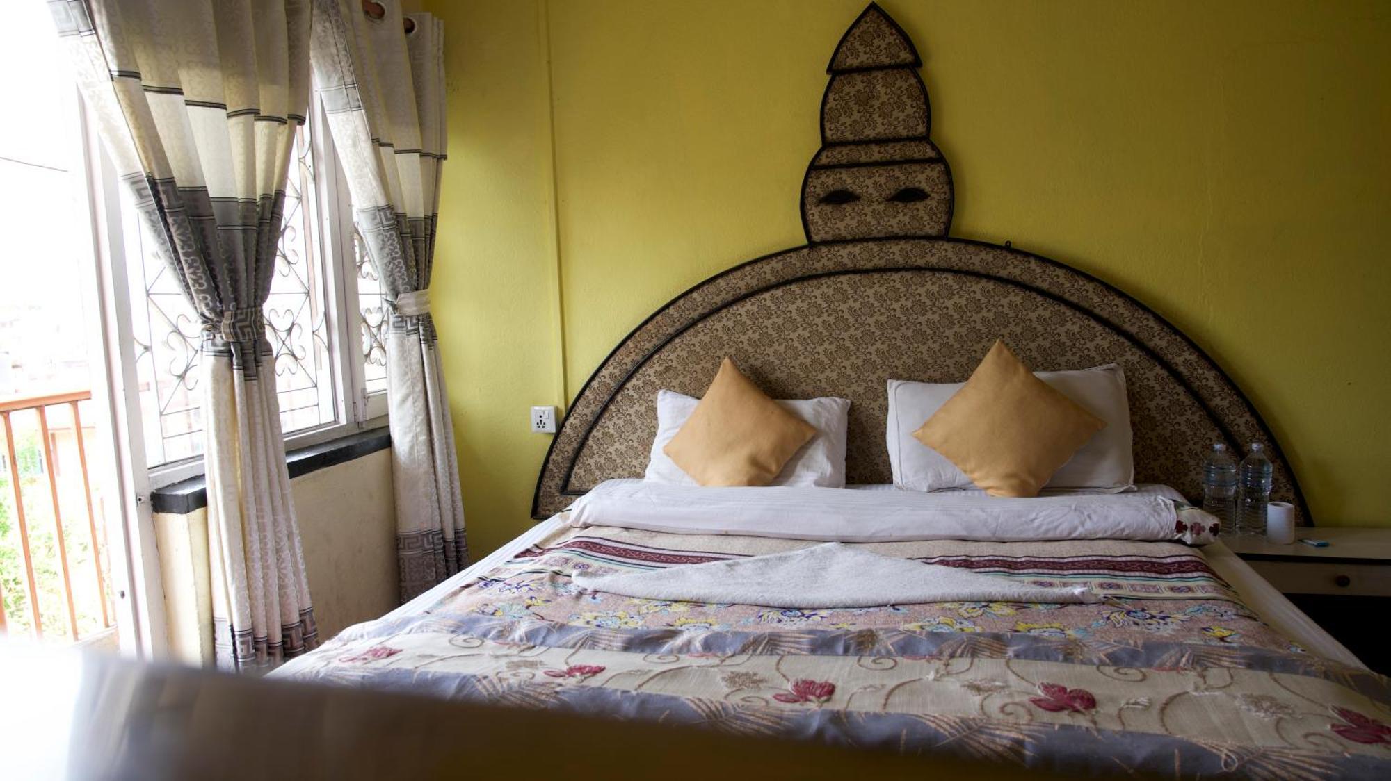 Nirvana Green Peace Home Kathmandu Buitenkant foto