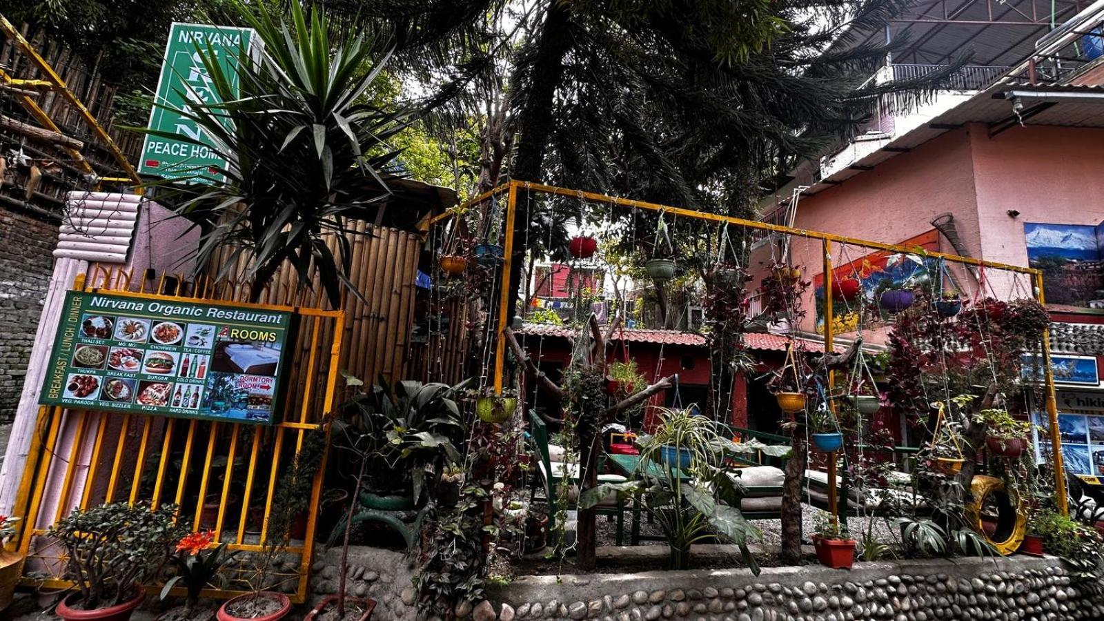 Nirvana Green Peace Home Kathmandu Buitenkant foto